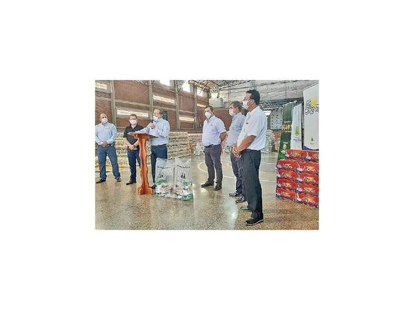 Colonias Unidas aporta alimentos a familias vulnerables