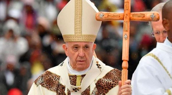 Papa aplaza colecta para el 4 de octubre