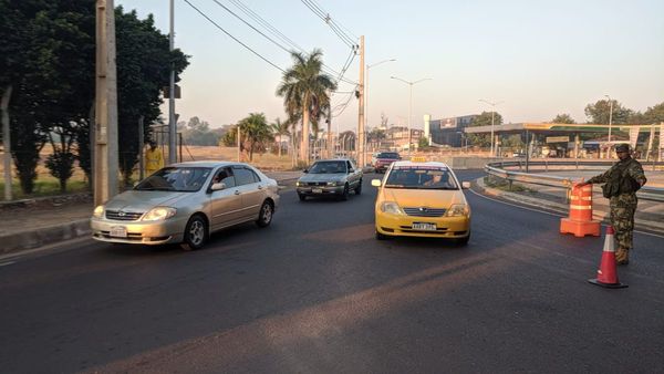 Intenso tráfico por pago y cobro de salarios sobre la Transchaco