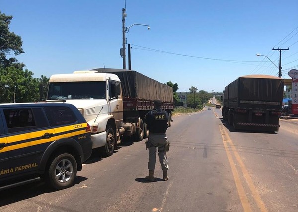 Intenso CONTRABANDO de cigarrillos en la FRONTERA