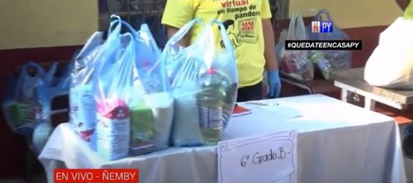 Docentes celebran su día dando de comer a carenciados | Noticias Paraguay
