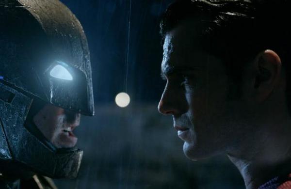 Henry Cavill confiesa que se sintió intimidado por Ben Affleck en el rodaje de 'Batman v Superman' - C9N