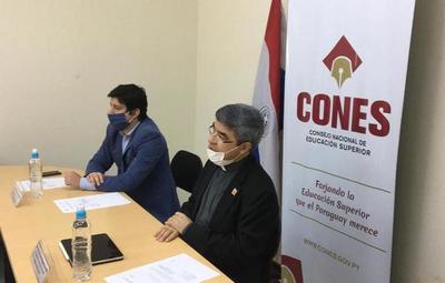 Universidades podrían volver a las aulas en junio