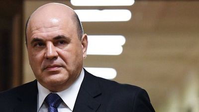 El primer ministro ruso anuncia que dio positivo al coronavirus