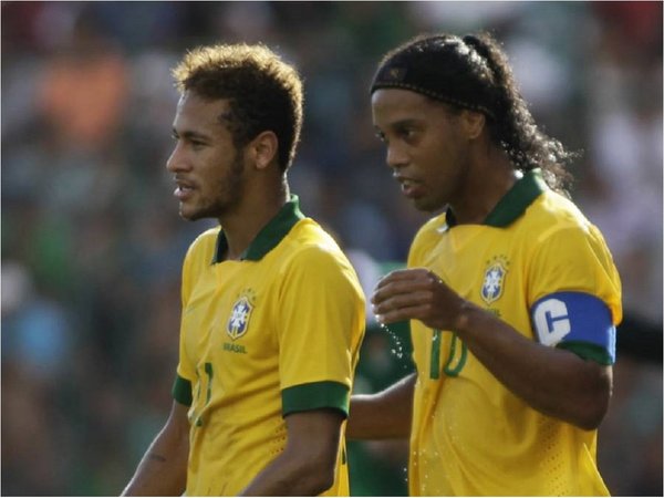 "Neymar tiene condiciones del nivel de Ronaldinho"