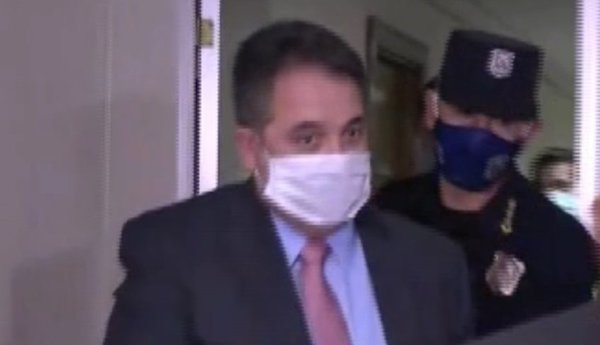Dictaminan prisión domiciliaria para Édgar Melgarejo | Noticias Paraguay