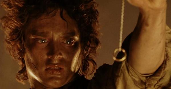 Elijah Wood (Frodo), denuncia pedofilia organizada en Hollywood - Informate Paraguay