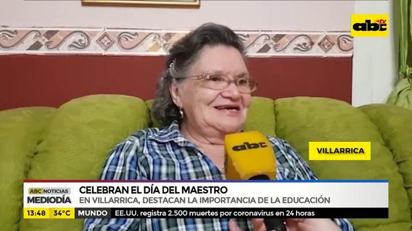 Villarrica: Celebran el Día del Maestro - ABC Noticias - ABC Color