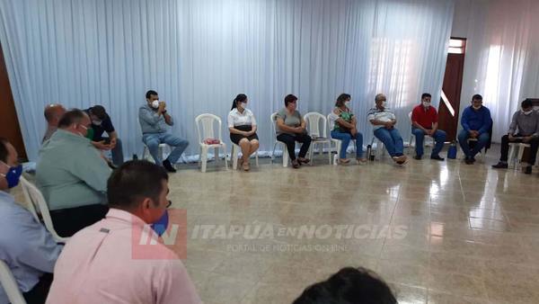 CONFORMAN ASOCIACIÓN DE JUNTAS MUNICIPALES DE ITAPÚA