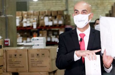 Renuncian directores de Salud salpicados por presuntas compras irregulares - Nacionales - ABC Color