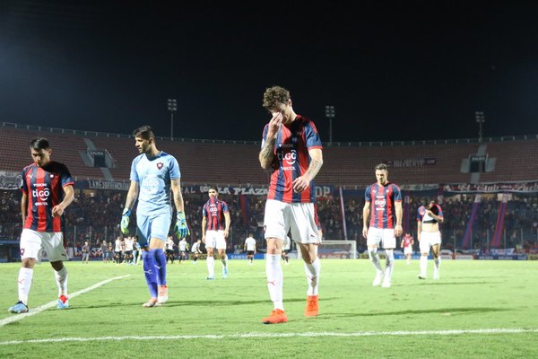 Cerro suspende contrato a todos sus funcionarios