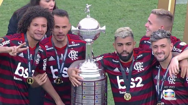 Flamengo, en crisis, despide a empleados