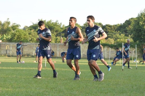 “Hay clubes que te tratan de boludos”, he’i | Crónica