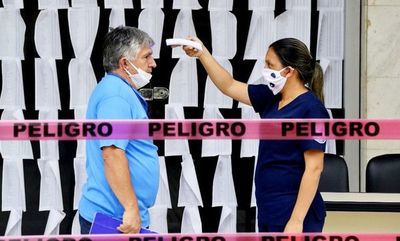 Más de 1.000 funcionarios trabajarán desde sus casas - Judiciales y Policiales - ABC Color
