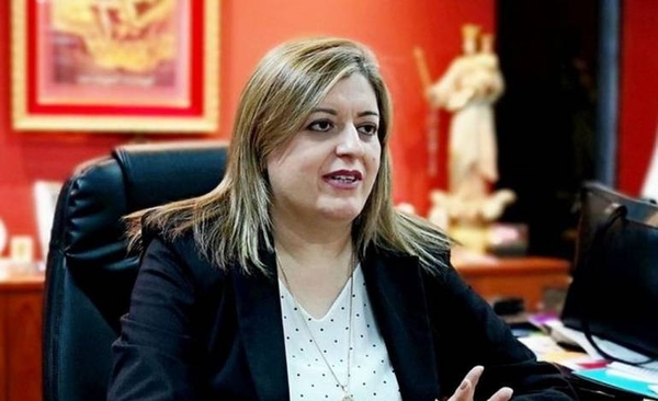 HOY / Rechazan verborragia de Vargas Peña contra Sandra Quiñónez