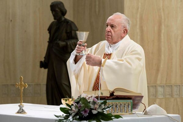El papa Francisco imparte una bendición especial al Paraguay en tiempos de coronavirus  - Nacionales - ABC Color