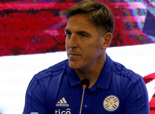 Reducirán el 50% de los honorarios de Eduardo Berizzo y su equipo técnico