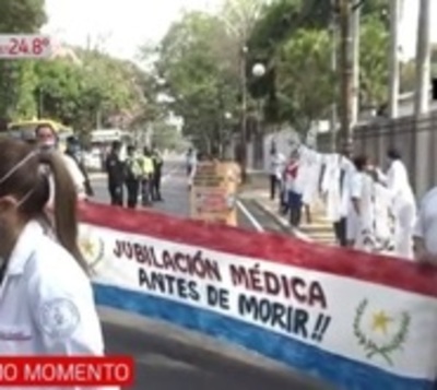 Médicos piden equipos de seguridad frente a residencia presidencial - Paraguay.com