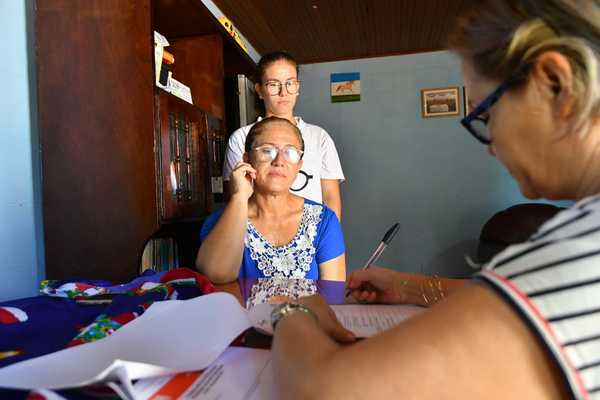 Completan evaluación socioeconómica de los postulantes a las becas de ITAIPU