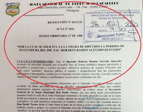 Junta Municipal presenta nota de pedido de pérdida de investidura del diputado Robert Acevedo a la Cámara de diputados