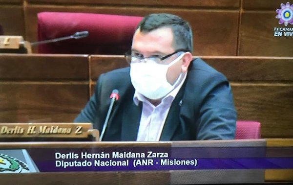 Ministros y directores de binacionales fueron convocados por comisiones de Diputados para analizar proyecto que recorta gastos superfluos - ADN Paraguayo