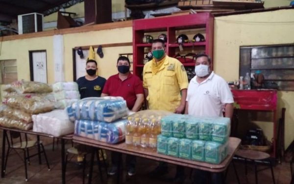 Fiscalía entrega importante donación a bomberos y comisaría de Minga Guazú