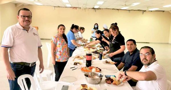 Médicos celebraron el Día del Trabajador en hospital