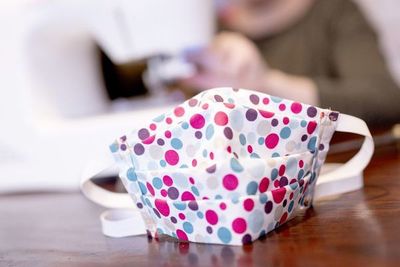 Las mascarillas también pueden lavarse a mano, pero con cuidado - Estilo de vida - ABC Color