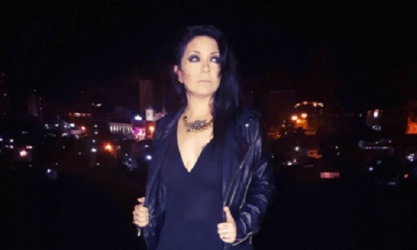 Andrea Valobra lanza su nuevo material denominado ‘Resistiendo’