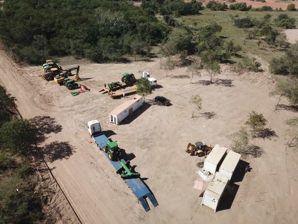 Continúa construcción del campamento de obras en la ruta Pozo Colorado a Concepción