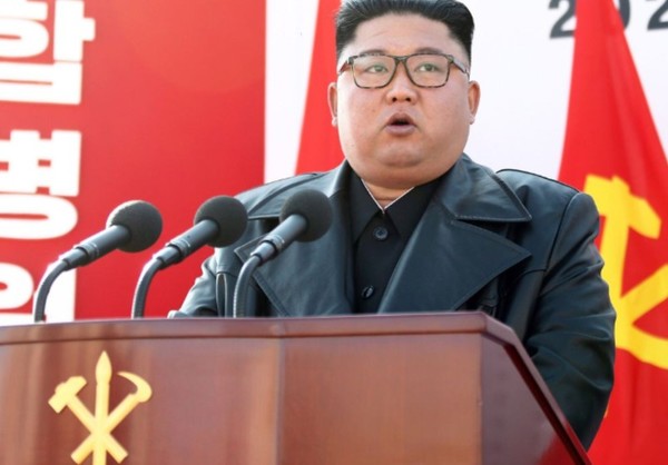 Kim Jong-un reaparece en público tras rumores sobre su estado de salud