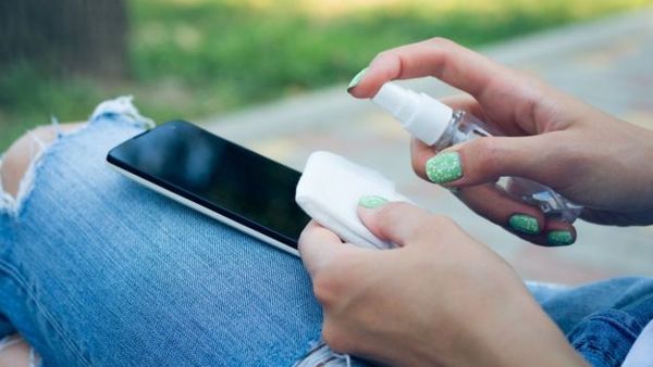 #Covid-19: Tips para la limpieza de los celulares