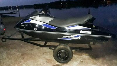 Joven murió ahogado tras caer de moto skit en el Lago Acaray.