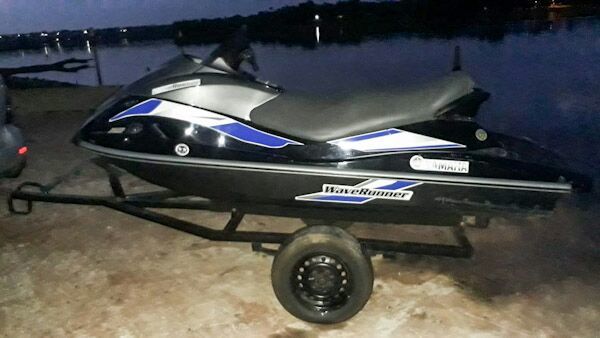 Joven murió ahogado tras caer de moto skit en el Lago Acaray.