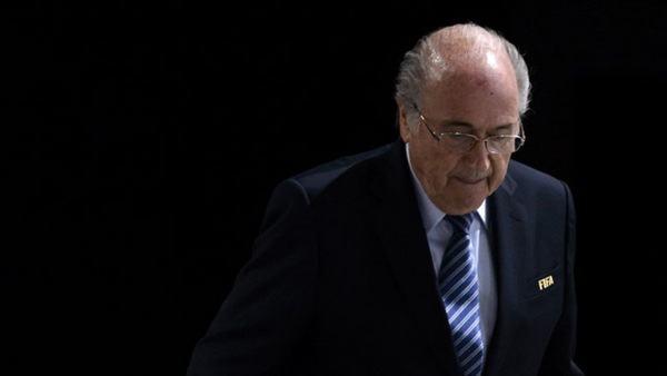 La FIFA busca que la justicia continúe una investigación contra Blatter