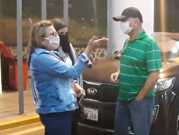 Sandra ordena investigar a fiscal que intentó ingresar a Paraguay tras dos meses de vacaciones en Brasil