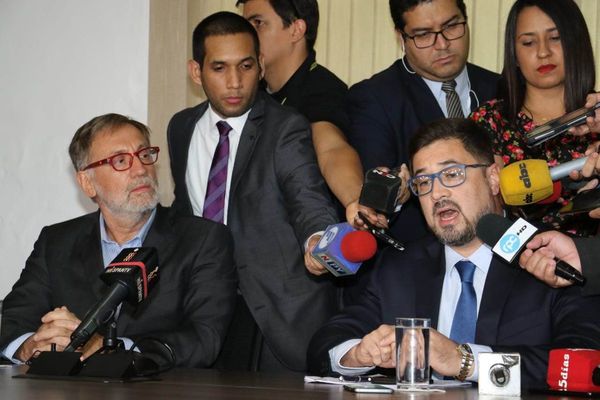 Acusación de Fiscalía del Brasil contra Cartes pareció más bien una “publinota”