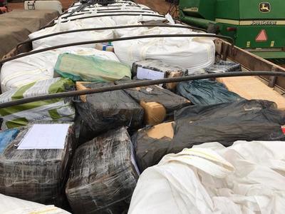 Decomisan más de 2 toneladas de drogas en la frontera