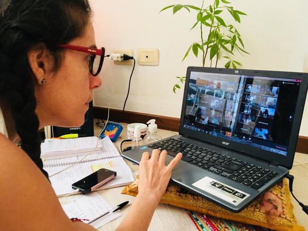 Yoga online surge como método para sobrellevar la pandemia
