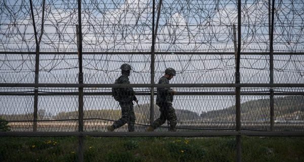 Las dos Corea cruzan disparos en la frontera tras la reaparición de Kim Jong-un - ADN Paraguayo