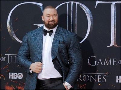 Actor de Juego de Tronos bate récord mundial al levantar 501 kilogramos