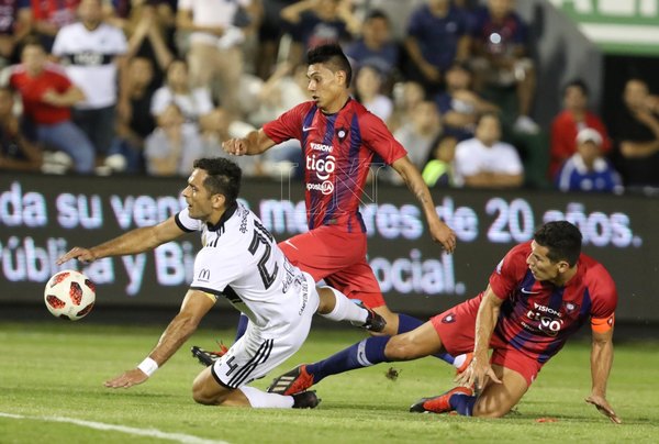 Dr. Gerardo Brunstein; 'El fútbol no está en la esquina de volver'