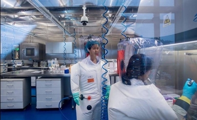 HOY / Estados Unidos asegura tener "pruebas enormes" del origen del coronavirus en laboratorio chino