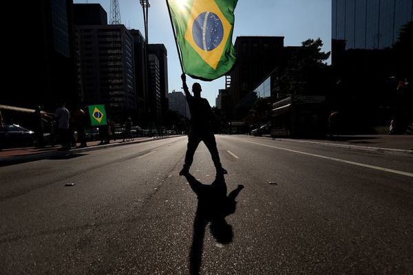 Bolsonaro asiste a acto contra Congreso y Supremo y dice que llegó al límite - Mundo - ABC Color