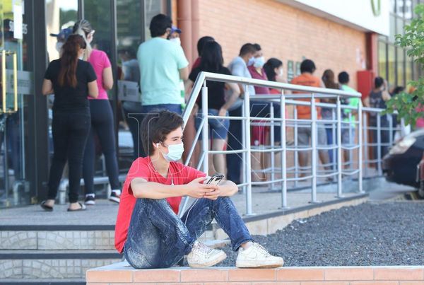 Médico de Estados Unidos rechaza el aislamiento y compara al COVID-19 con una gripe