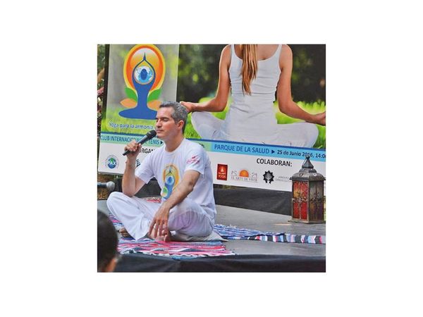 La meditación es hoy como ir al gimnasio de la mente