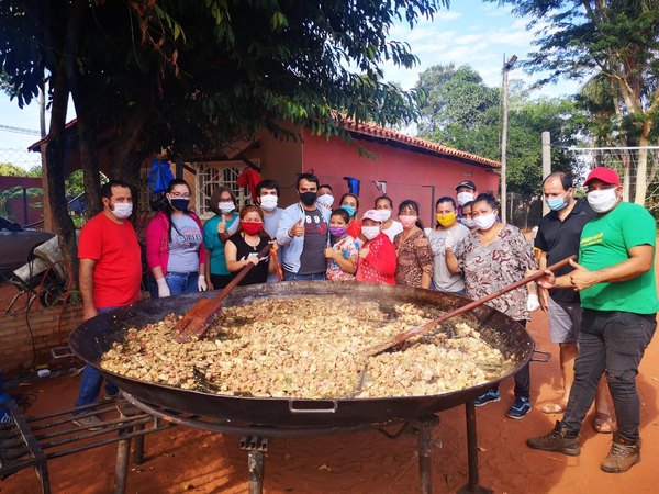 Armaron paella gigantesca para ¡3 mil personas! | Crónica