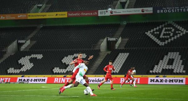 Bundesliga, con diez casos positivos de coronavirus