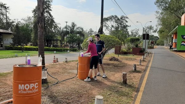 Parques reciben a primeros usuarios y cumplen el protocolo sanitario - .::RADIO NACIONAL::.