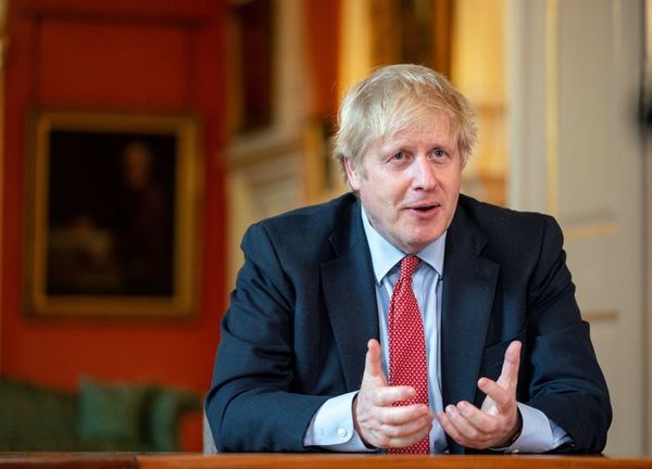 Boris Johnson prepara un plan de desconfinamiento progresivo - Mundo - ABC Color